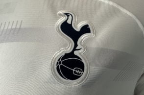 Spurs badge